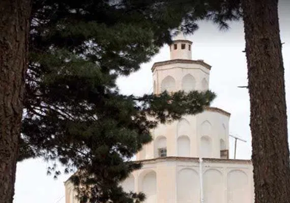 ارگ کلاه فرنگی بیرجند
