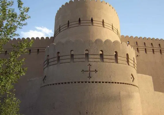 برج و باروهای یزد