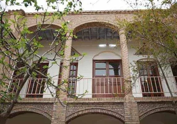 خانه پردلی