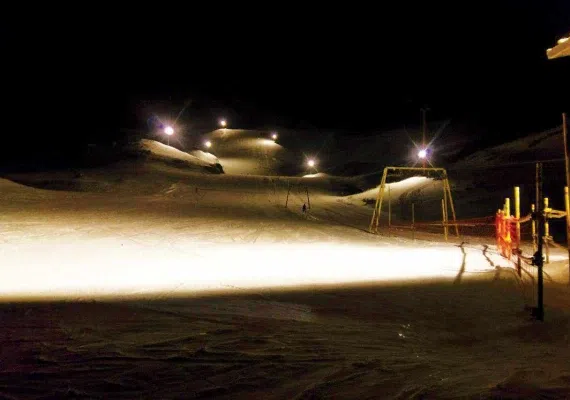 پیست اسکی پولاد کف سپیدان