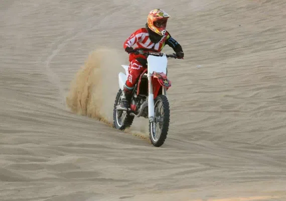 پیست سافاری قشم