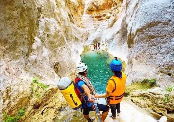 تنگ رغز، عروس تنگ های ایرانی