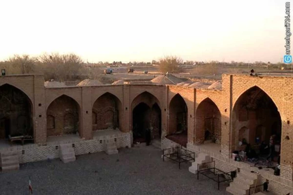 کاروانسرای دیر گچین، مادر کاروانسراهای ایران