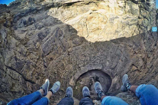 تخت سلیمان، معبد آناهیتا