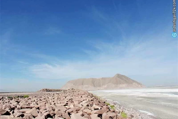 چشمه آب معدنی کوه زنبیل ارومیه