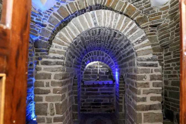 کلیسای ننه مریم