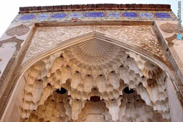 مسجد جامع عتیق قم، شاهکار معماری ایرانی اسلامی