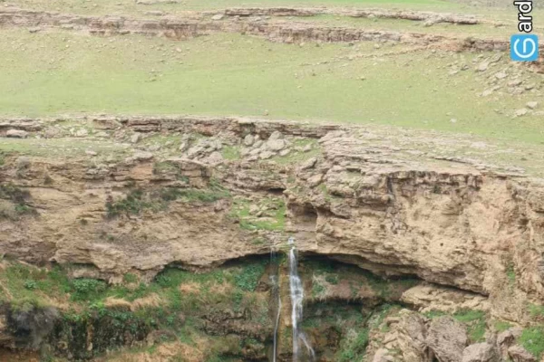 آبشار دره خور خوره سلماس (آبشار ممکان)