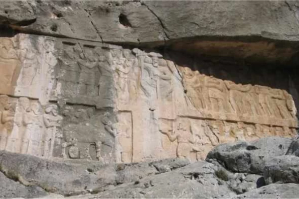 شهر باستانی بیشاپور