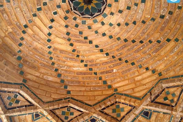 آرامگاه سید تاج الدین غریب