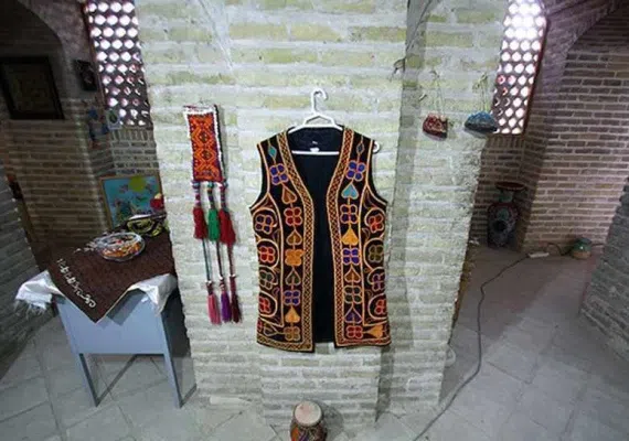 موزه هنرهای سنتی، گوشه ای از هنرمندی هنرمندان ایرانی