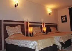 خانه معلم پلدشت