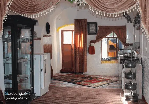 اقامتگاه بوم گردی ثامن