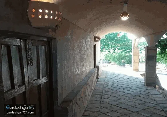 اقامتگاه بومگردی انارستون