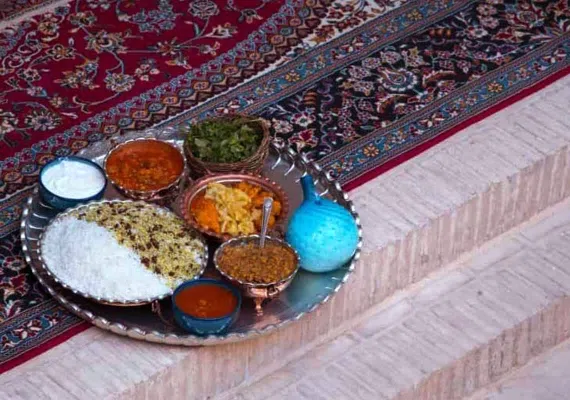 اقامتگاه سنتی پسین یزد