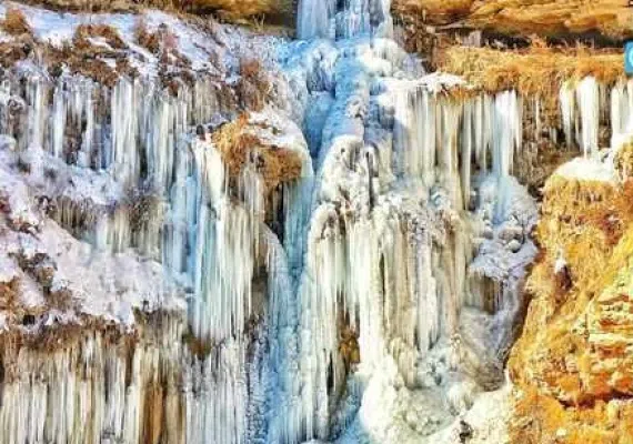 آبشار ممکان