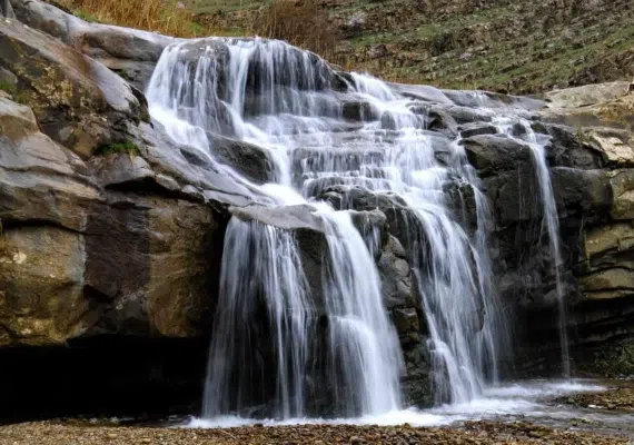 آبشار قوزلو