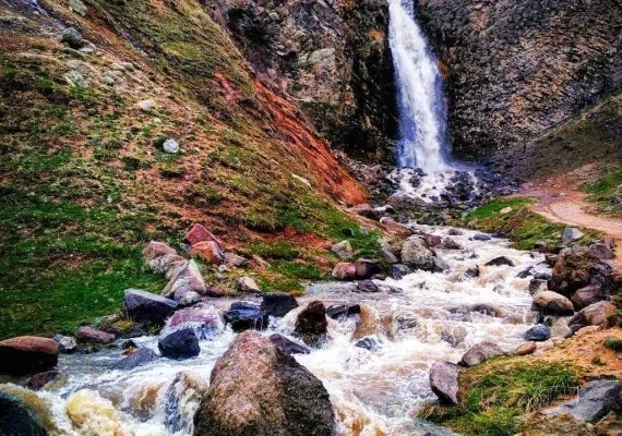 آبشار سردابه