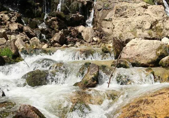 آبشار نره گر اسبو