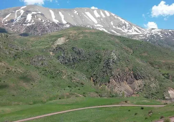 کوه آق داغ اردبیل