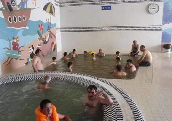 چشمه آب معدنی قهوه سویی سرعین