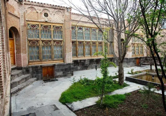 موزه مفاخر دینی اردبیل