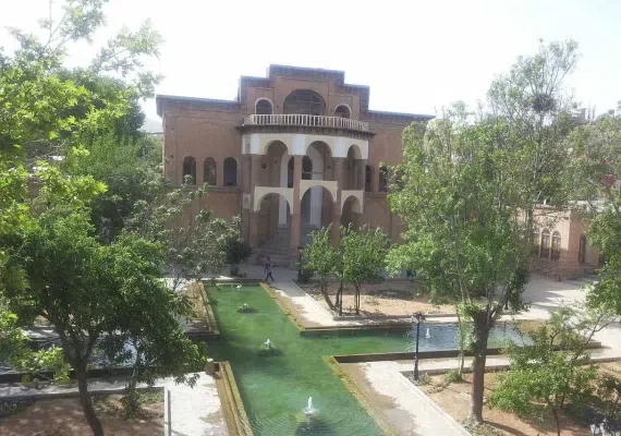 عمارت خسروآباد