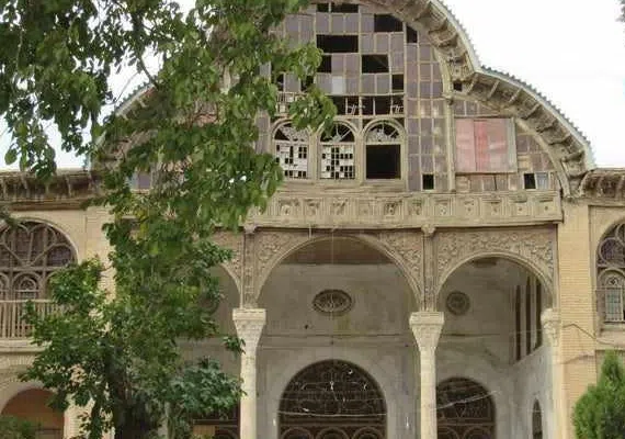 عمارت مشیر دیوان