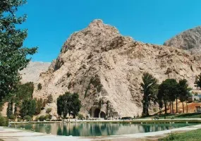 طاق بستان