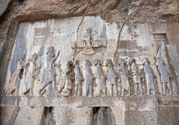 کتیبه بیستون