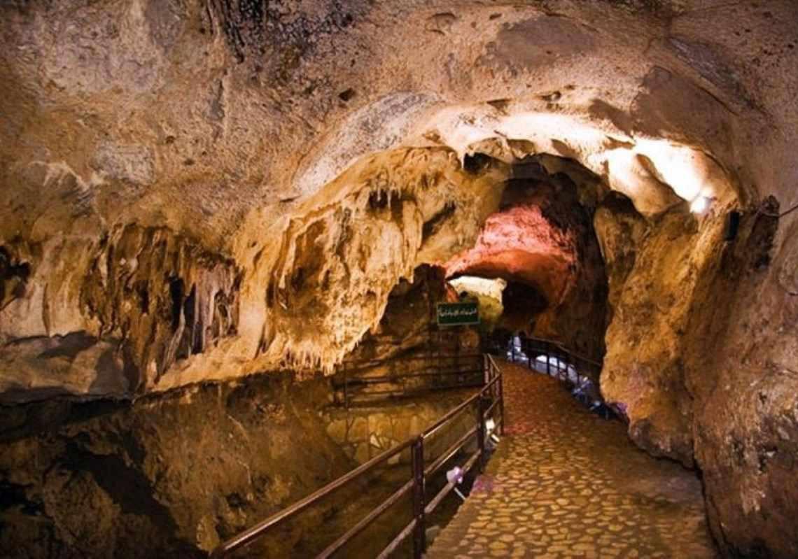 غار قوری قلعه