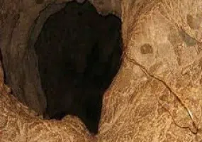 غار رتیل کرمانشاه