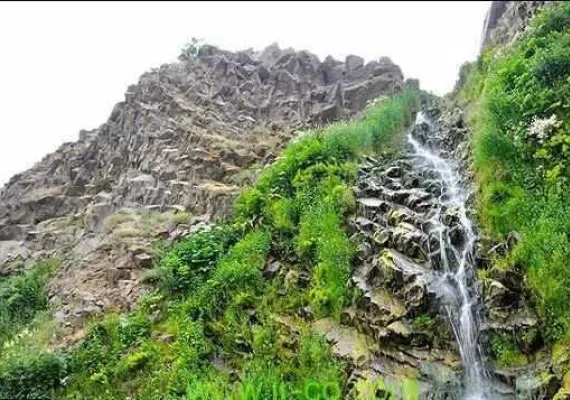 آبشار آق بلاغ