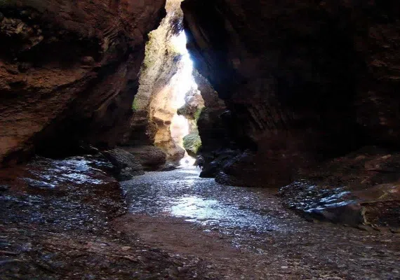 غار زینگان ایلام