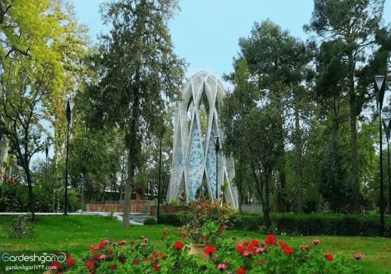 آرامگاه خیام نیشابوری