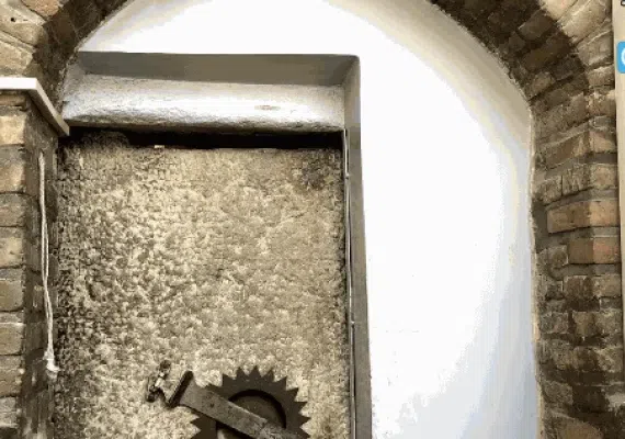 آرامگاه استر و مردخای