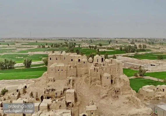 سکوهه، سرزمین قلعه های کهن