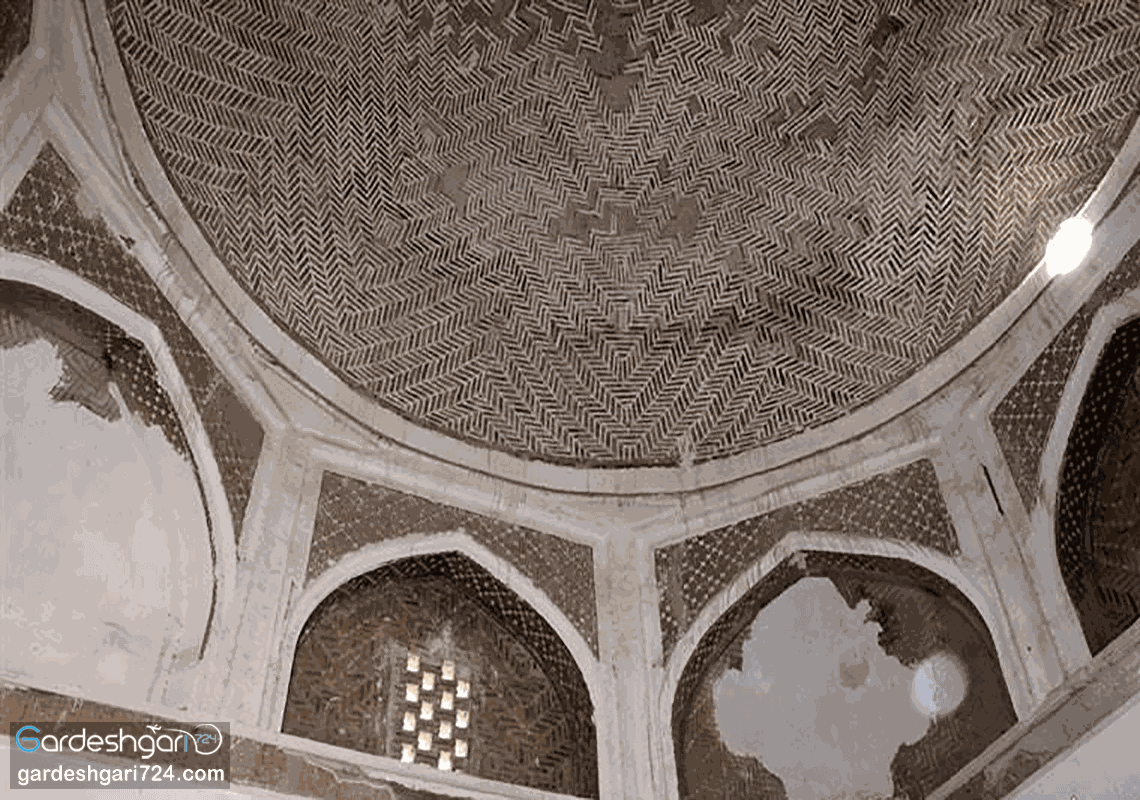 مسجد جامع رشتخوار کجاست