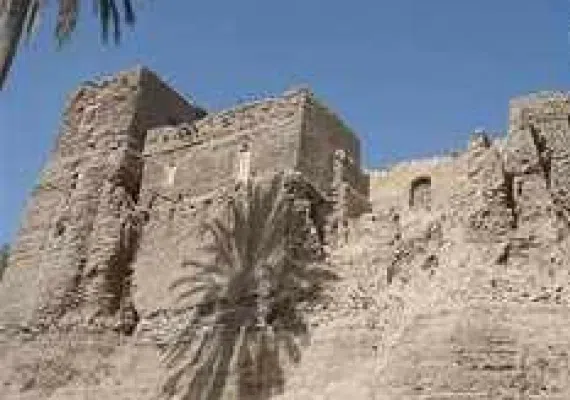 قلعه دِزَّک (سراوان)