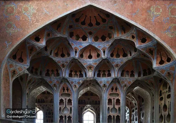 کاخ عالی قاپو اصفهان، شاهکاری در قلب نقش جهان