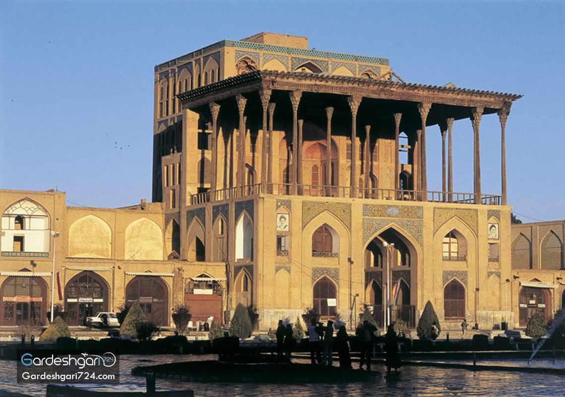 کاخ علی قاپو در اصفهان
