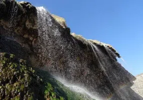 آبشار کمردوغ