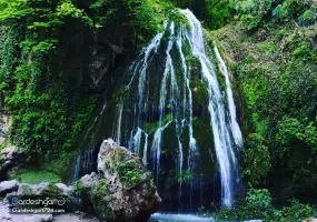 آبشار کبودوال، بزرگترین آبشار خزه ای جهان