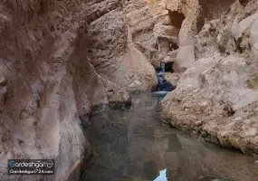 چشمه های آب گرم محلات