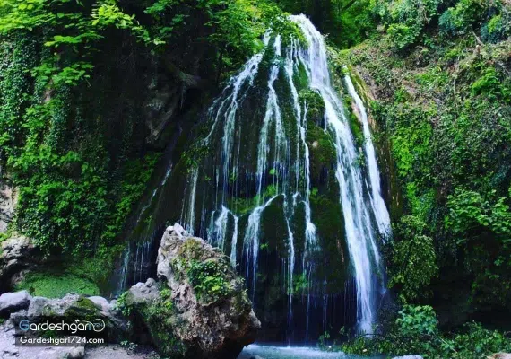 آبشار کبودوال، بزرگترین آبشار خزه ای جهان