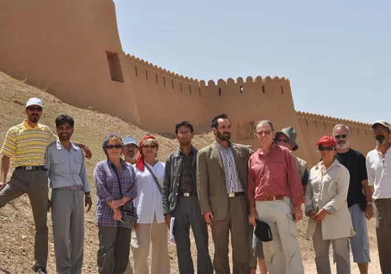 شهرتاریخی بلقیس اسفراین