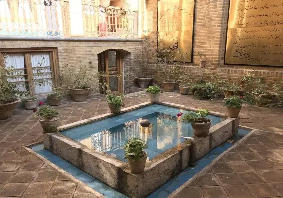 بازار عودلاجان