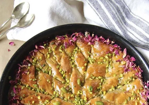 باقلوا کاشان