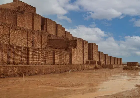 زیگورات چغازنبیل کجاست