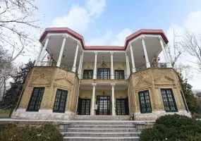 کاخ نیاوران